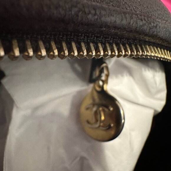 CHANEL Vintage Crossbody Lamb Leather, Tassel, Oval, Corpcore 80’s Y2K - Picture 2 of 14